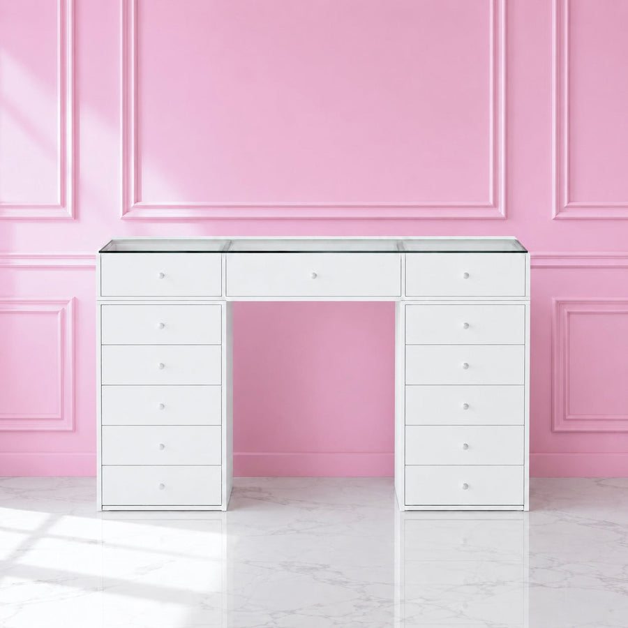 Produit Princess Room présenté sur une coiffeuse
